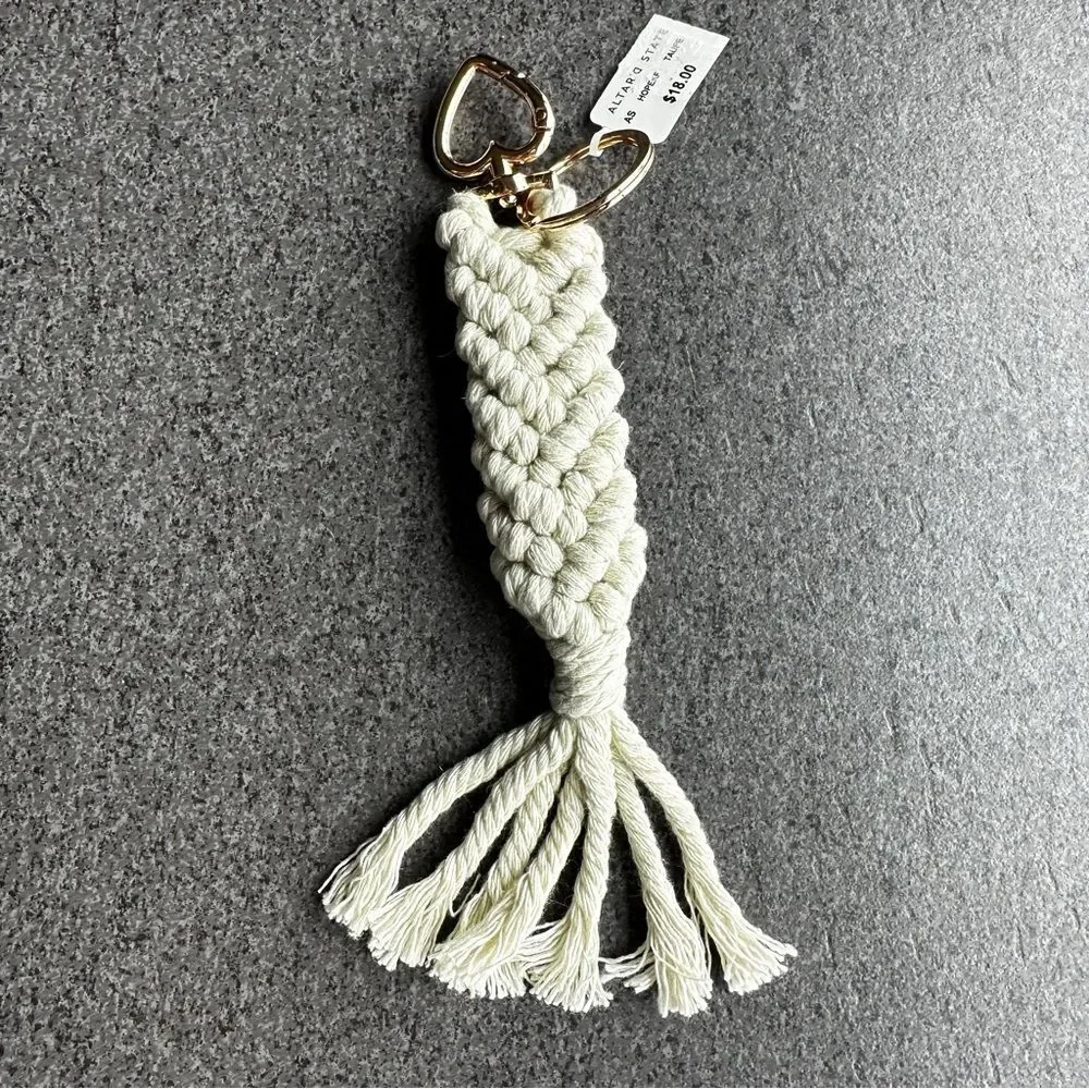 NWT Altar'd State Ivory Cream Macrame Braided Keychain 7.5
